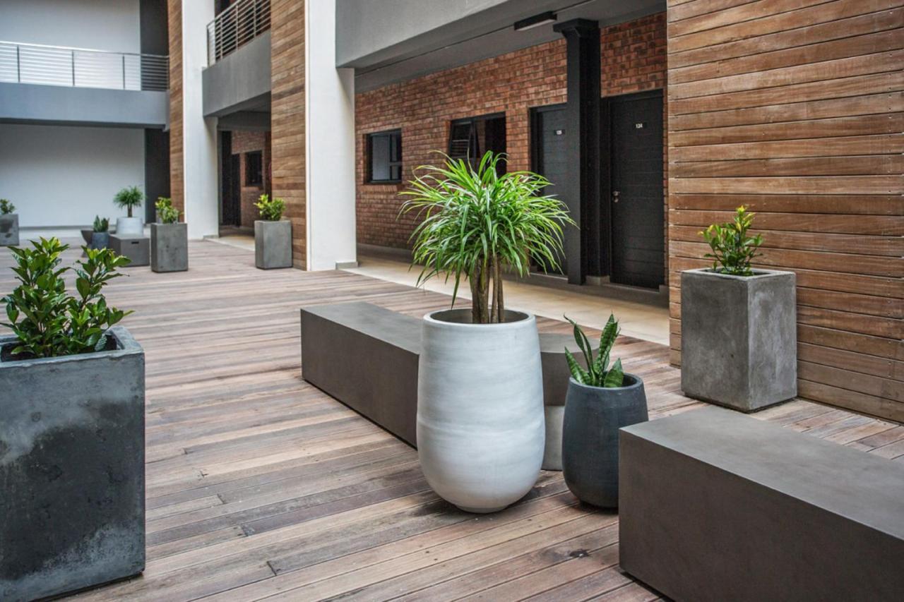 Spacious Family Apartment In Docklands, De Waterkant Cape Town Exterior photo